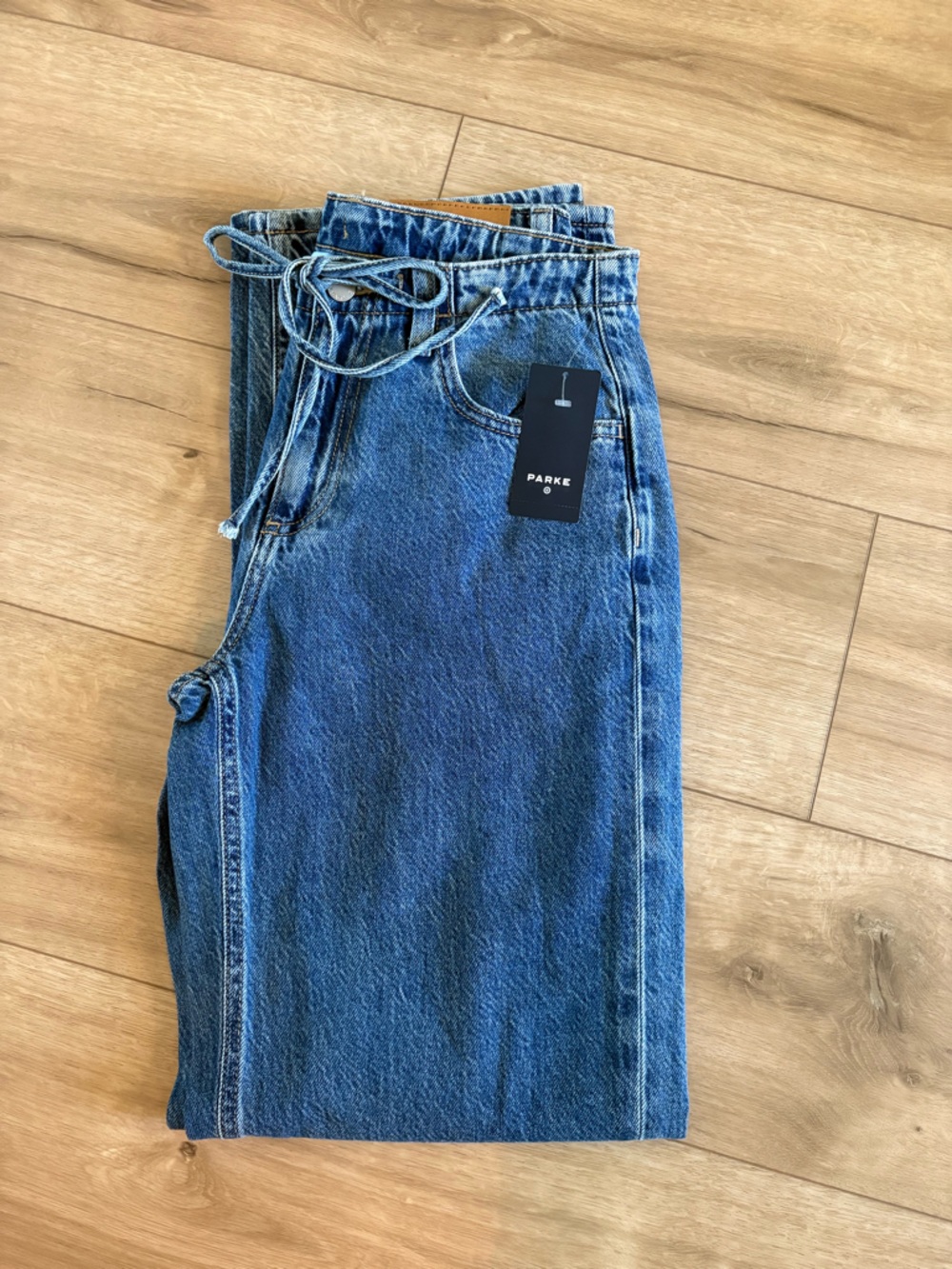 Parke Mid-Rise Drawstring Baggy Jeans